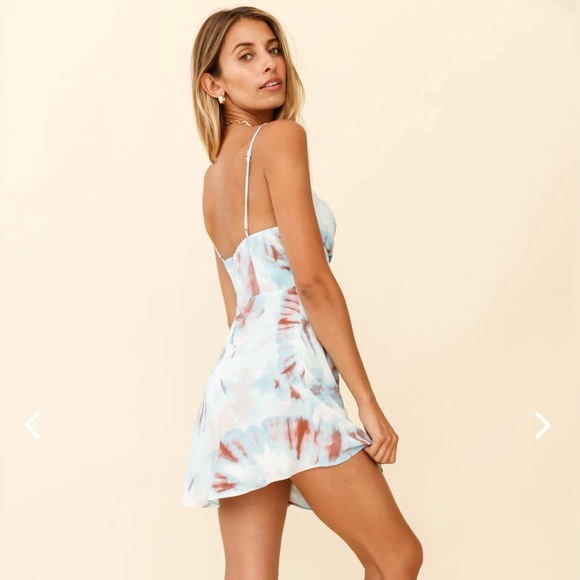 Well Versed Pleated Mini Dress Tie Dye Blue in Size 8 - Picture 3 of 4